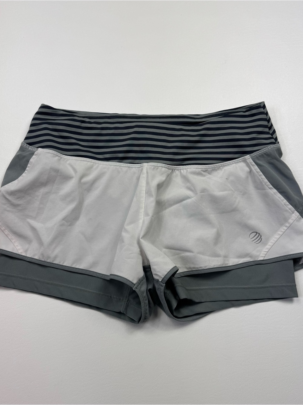 NEW 2 Pairs Lucky Brand Sleep Shorts
Size Large - Picture 3 of 3
